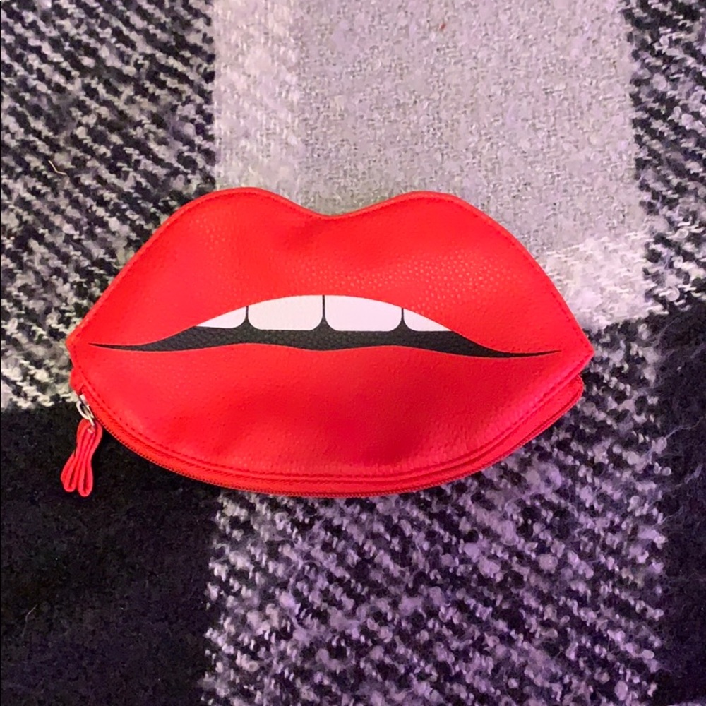 Nyx makeup bag